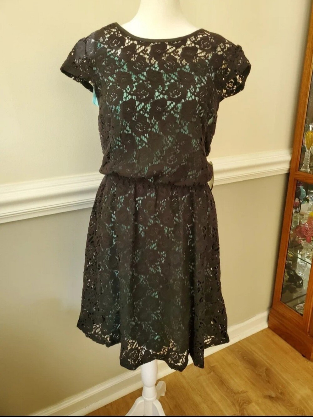 NWT Emma & Michele Lace Overlay Dress Size 16